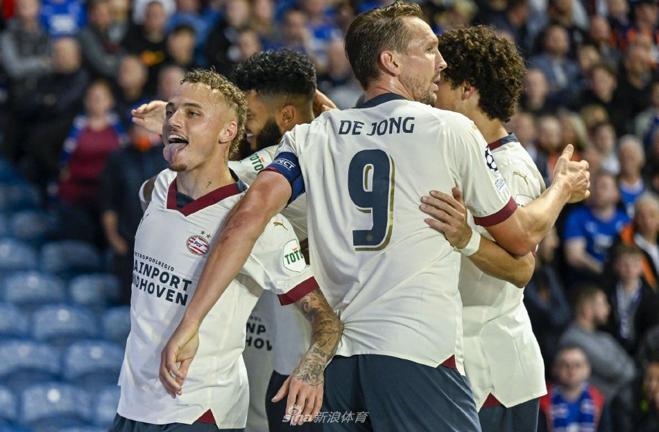 并附加根据 并附加根据